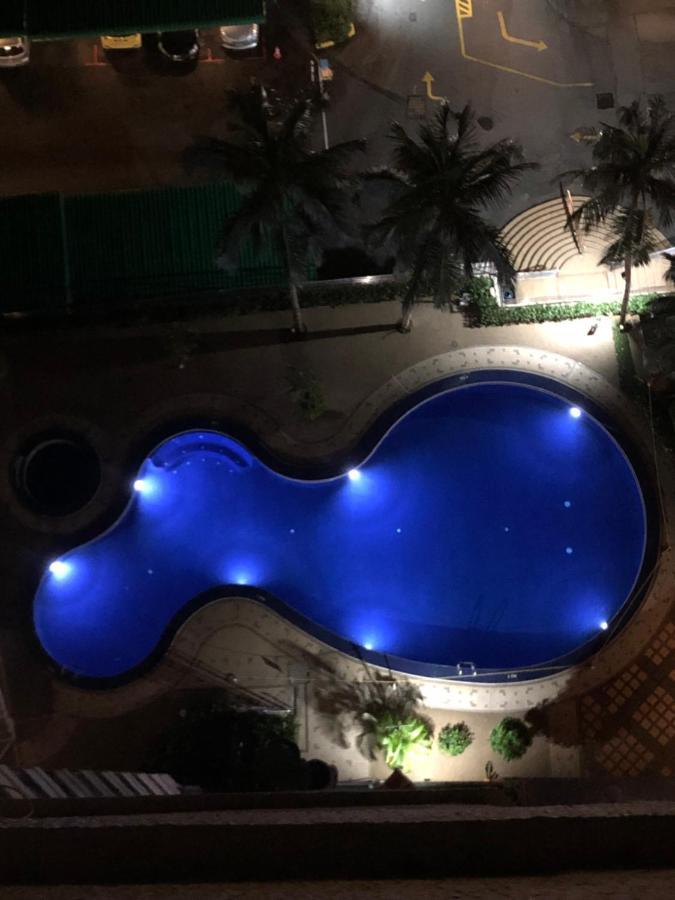Beach Resort Home Stay Sri Sayang Apartment Batu Ferringhi 2Bedroom Exteriér fotografie