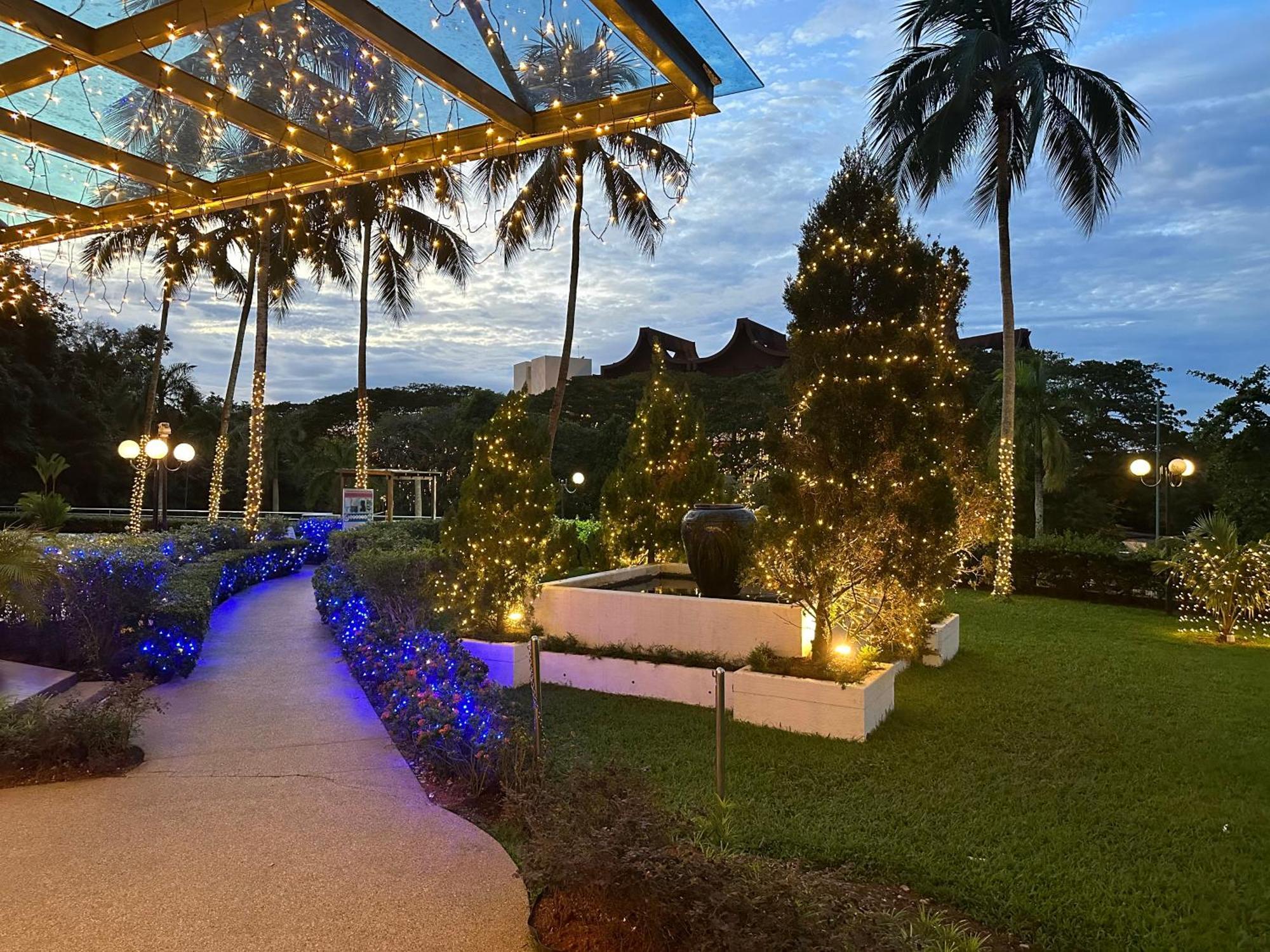 Beach Resort Home Stay Sri Sayang Apartment Batu Ferringhi 2Bedroom Exteriér fotografie